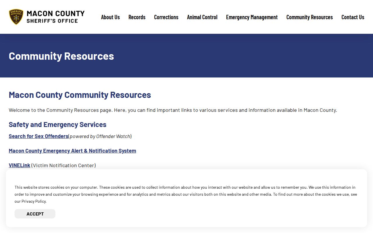 Macon County Sheriff Community Resources page linking VINELink and custody resources
